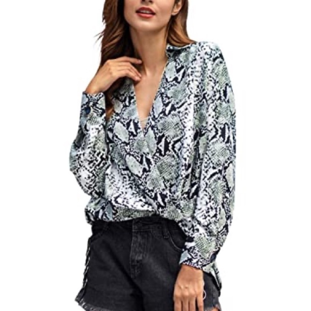 NWT Haute Monde Snakeskin Wrap Bodysuit sz M